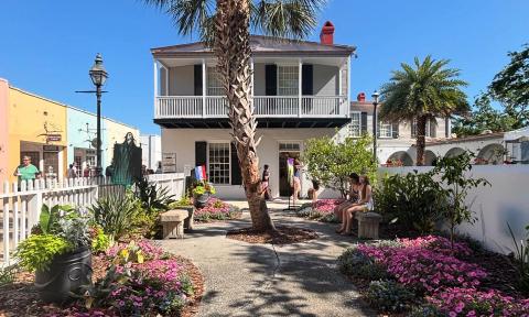 The exterior of the Peña-Peck House